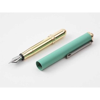 travelers company factory green fountain pen