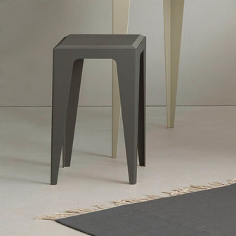 Wye Chamfer stool off  black