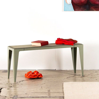 Wye design chamfer bench green