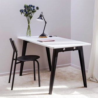 Tiptoe new Modern desk recycled plastic