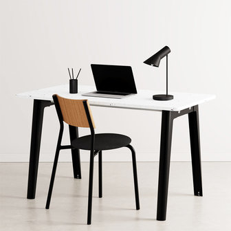 Tiptoe new Modern desk recycled plastic