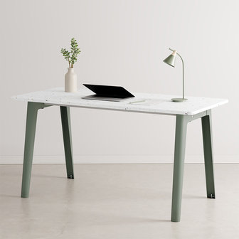 Tiptoe new Modern desk recycled plastic