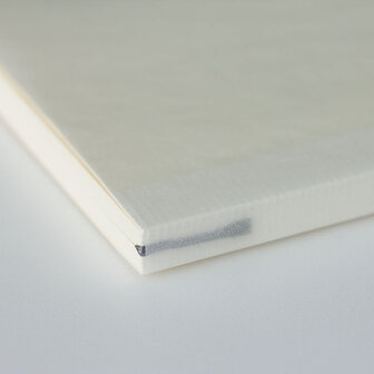 Midori MD paper notebook B6 Slim Grid (ruitjes)