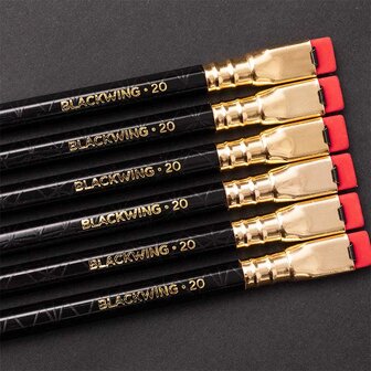 Blackwing Volume 20