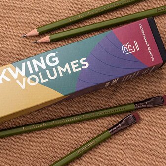 Blackwing Volume 17