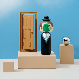 Lucie Kaas x Magritte kokeshi