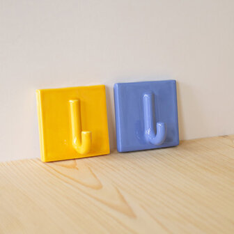 Studio Lotte Swart lavendelblauw hangop enkel