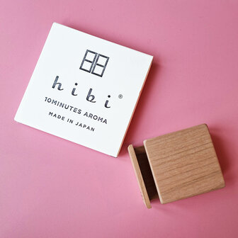 Hibi Sow wooden case Sakura