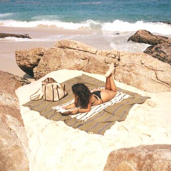 Ferm Living Yard Picnic of Strand Tas