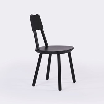 naive chair black