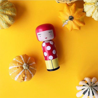 dot Kokeshi and pumpkins sketchinc lucie kaas