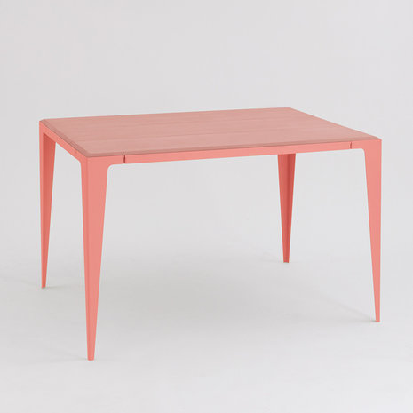 Wye design chamfer table calypso red