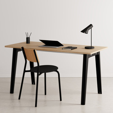 Tiptoe new modern desk black