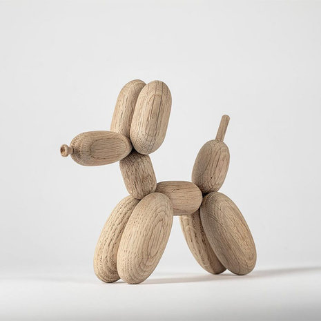 Boyhood Balloon dog oak small