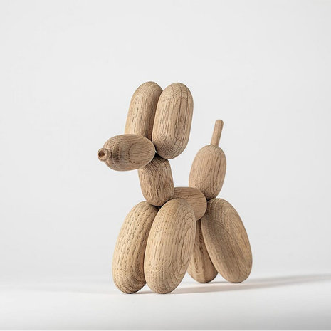 Boyhood Balloon dog oak small