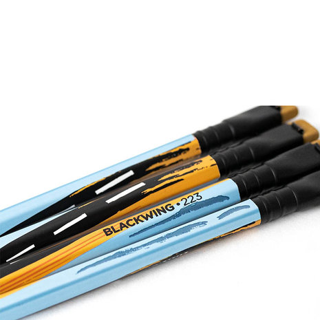 Blackwing Volume 223