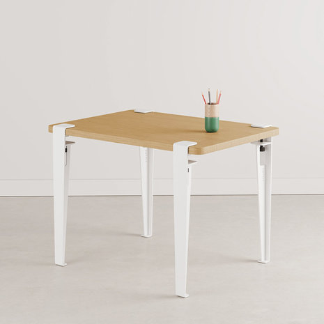 Tiptoe kids desk solid oak cloudy white