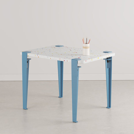 Tiptoe kids desk tutti frutti whale blue