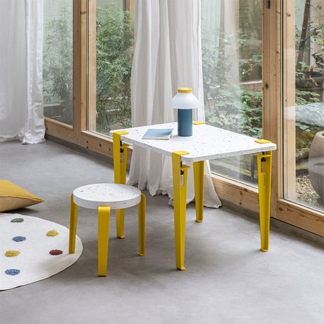 Tiptoe kids desk tutti frutti sun yellow