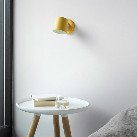 Rise wandlamp normann copenhagen install yellow