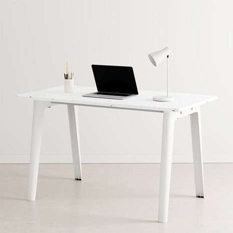 Tiptoe new Modern desk recycled plastic