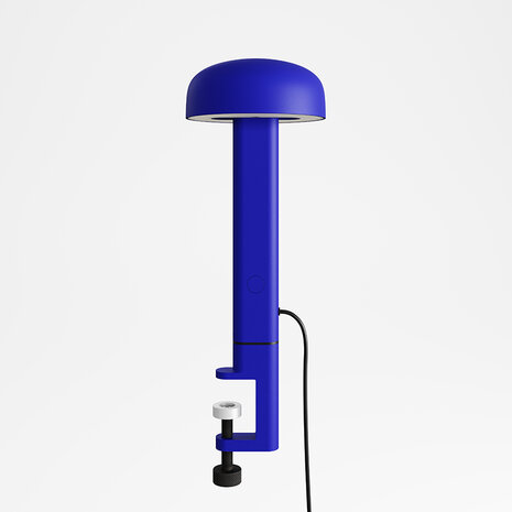 Tiptoe NOD lamp clam blue