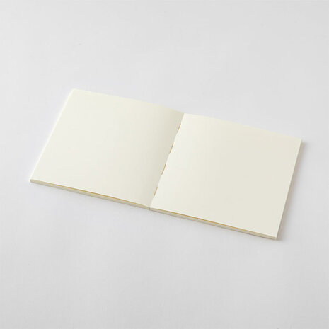 Midori MD paper notebook A5 vierkant THICK blanco