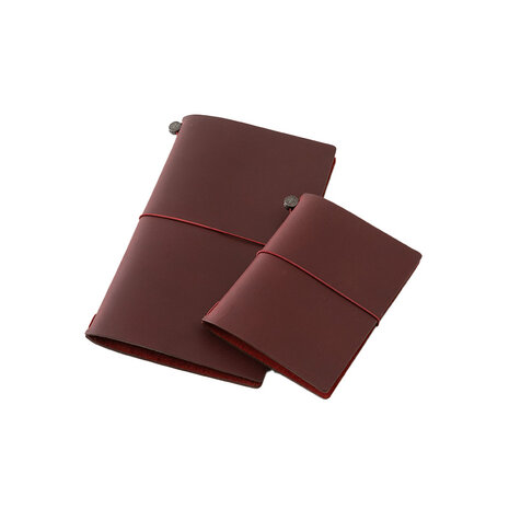 Traveler's Notebook - Love and Trip Edition Passport Size