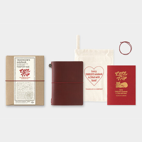 Traveler's Notebook - Love and Trip Edition Passport Size