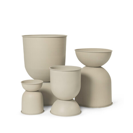 Ferm Living Hourglass Pot Medium Cashmere
