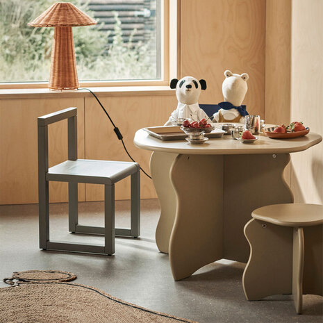 ferm living slope kindertafel cashmere