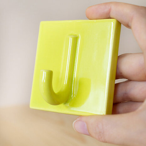 Studio Lotte Swart Hangop wandhaak single Lime