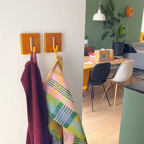 Studio Lotte Swart Hangop wandhaak single mist blauw