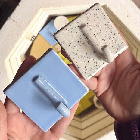 Studio Lotte Swart Hangop wandhaak single mist blauw