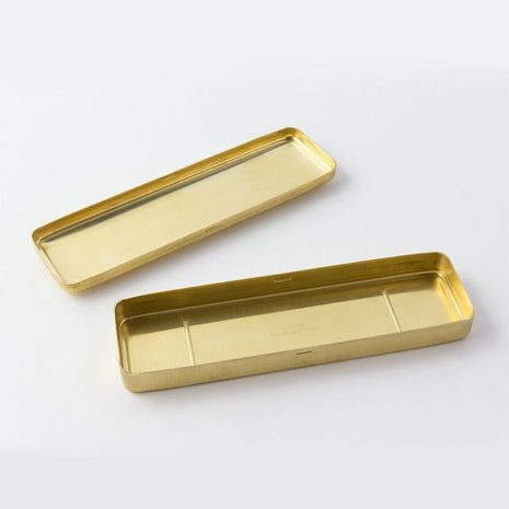 Midori brass pencase open