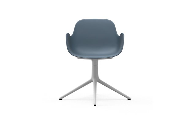 Normann Copenhagen Form Swivel armchair 4L white alu blue