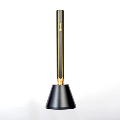 ystudio brassing desk fountain pen