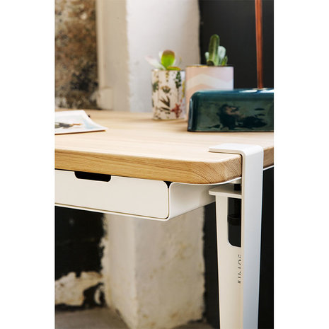 Tiptoe Monochrome desk