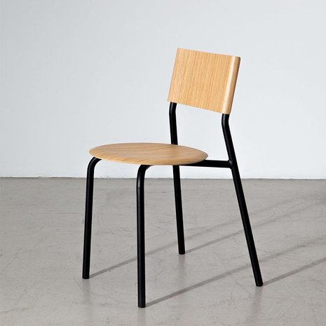 Tiptoe SSD chair black oak