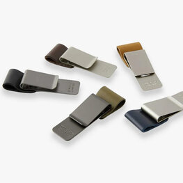 Traveler's notebook - Pen Holder met clip (M)  016 Traveler's notebook - Pen Holder met clip (M)  016