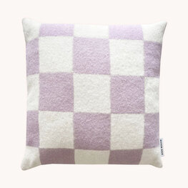 Maison Deux Checkerboard kussenhoes lilac wit Maison Deux Checkerboard kussenhoes lilac wit
