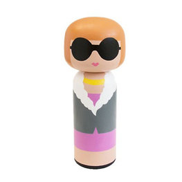 Lucie Kaas Anna Wintour Kokeshi pop